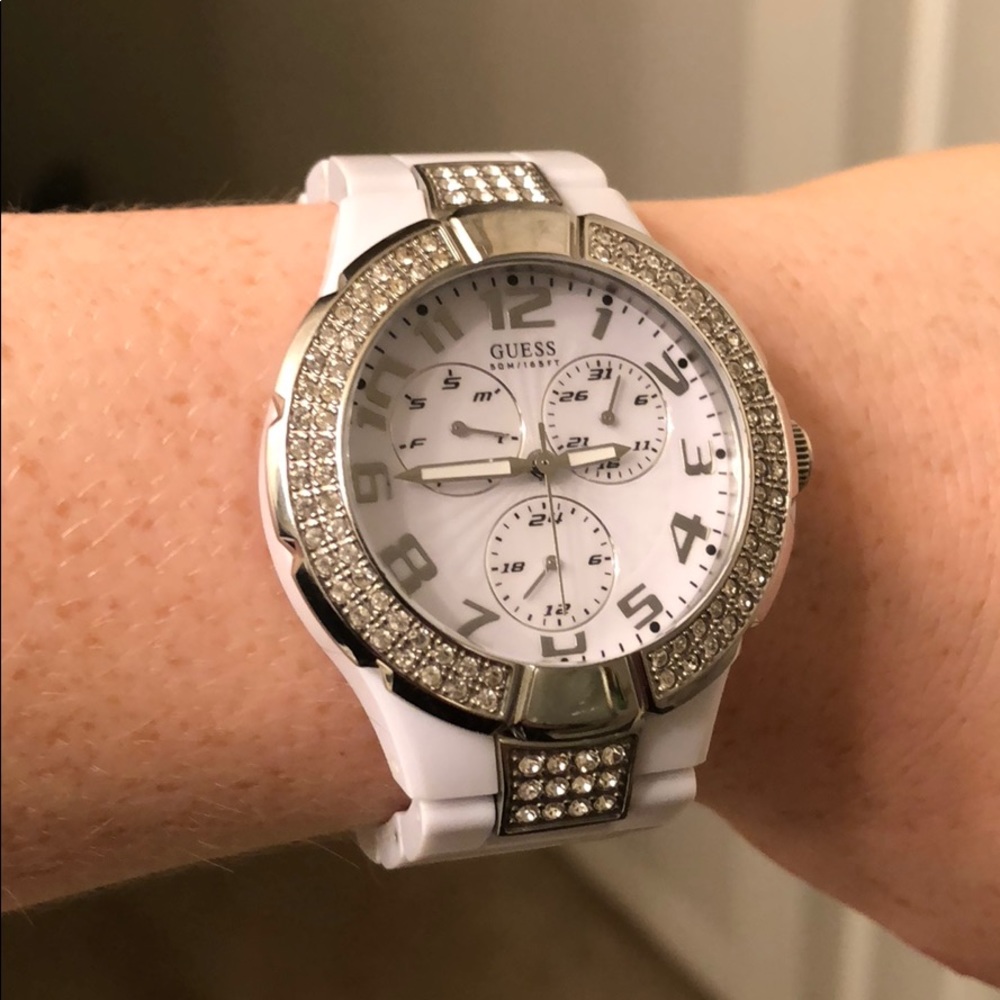 Guess Watch - needs battery!